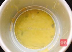 榴莲千层蛋糕的做法图解3