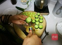 一口一个黄瓜炖蛋的做法图解2