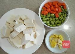 虾仁豆腐毛豆汤的做法图解2