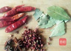 香辣豌豆的做法图解1