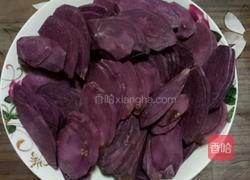 草莓紫薯椰蓉球的做法图解1