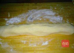 玉米面酸菜馅菜团子的做法图解6
