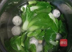 青菜鸡蛋肉丸汤的做法图解9