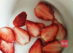 奥利奥草莓酸奶杯的做法图解4