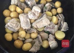 排骨炖土豆的做法图解4