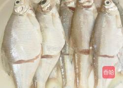 香煎小扁鱼的做法图解2