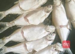 香煎小扁鱼的做法图解5