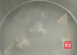 虫草花骨头汤的做法图解2