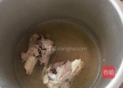 菠菜虾仁筒骨粥的做法图解3