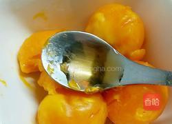 咸蛋黄炒苦瓜的做法图解3