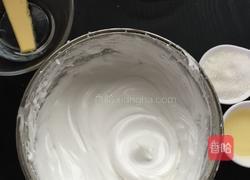 萌萌哒荷包蛋造型柠檬蛋白糖的做法图解2