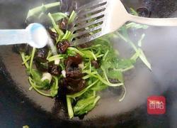 青菜木耳鸡蛋炒面的做法图解4