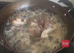 清炖羊肉粉汤的做法图解1