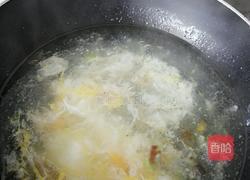 菠菜蛋花汤的做法图解6