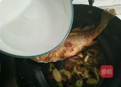 红烧黄花鱼的做法图解9