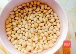 红枣枸杞豆浆的做法图解1