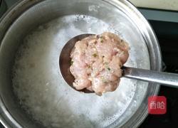 皮蛋瘦肉蔬菜粥的做法图解8