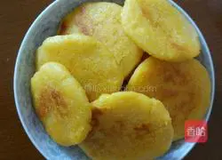 Illustration of how to make sweet corn cakes 7