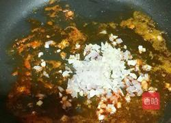 海鲜天使意面(全面解析怎样煮制弹牙意面和鲜美酱汁的方法)的做法图解6