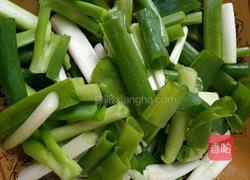 大葱炒白干的做法图解3