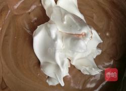 蜂蜜巧克力可可戚风蛋糕的做法图解12