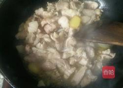 肉片炒蒜薹的做法图解4