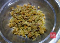 葡萄干松饼的做法图解2