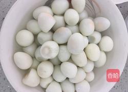 红烧鹌鹑蛋的做法图解3