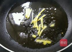 家常冬瓜鲫鱼汤的做法图解5