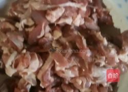 韭菜盖面的做法图解3