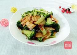 西兰花炒回锅肉的做法图解8