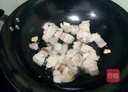 西兰花炒回锅肉的做法图解5