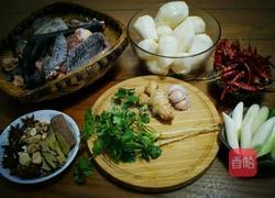 川味口水芋儿鸡的做法图解1