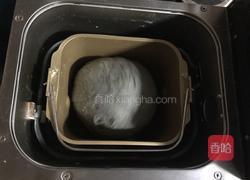 奶香黑芝麻大馒头的做法图解5