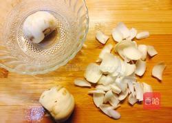 西芹炒百合的做法图解3