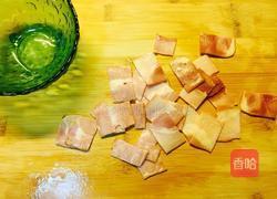 培根鸡蛋炒瓜片的做法图解3