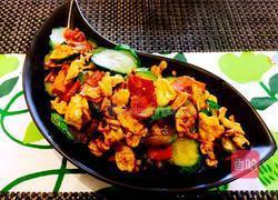 培根鸡蛋炒瓜片的做法图解15