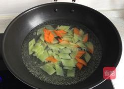 莴笋炒肉的做法图解3