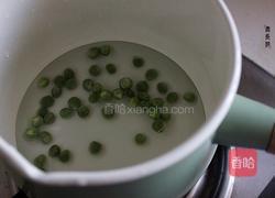 豌豆鳕鱼粥（宝宝辅食）的做法图解4