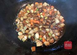 香干蔬菜炒肉丁的做法图解7