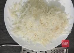 简易肉丸萝卜丝汤的做法图解1