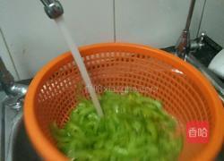 苦瓜炒肉的做法图解3