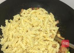 炒意面的做法图解10
