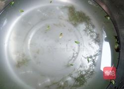 蒸槐花的做法图解5