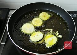 炸茄盒的做法图解9