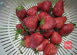 白糖草莓的做法图解3