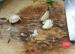 凉拌蒜末菠菜的做法图解8