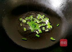 蒜苔炒肉丝的做法图解3