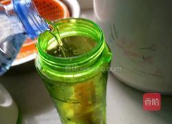 蜂蜜苹果汁的做法图解4