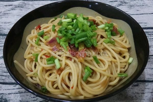 洋葱酱炒意粉